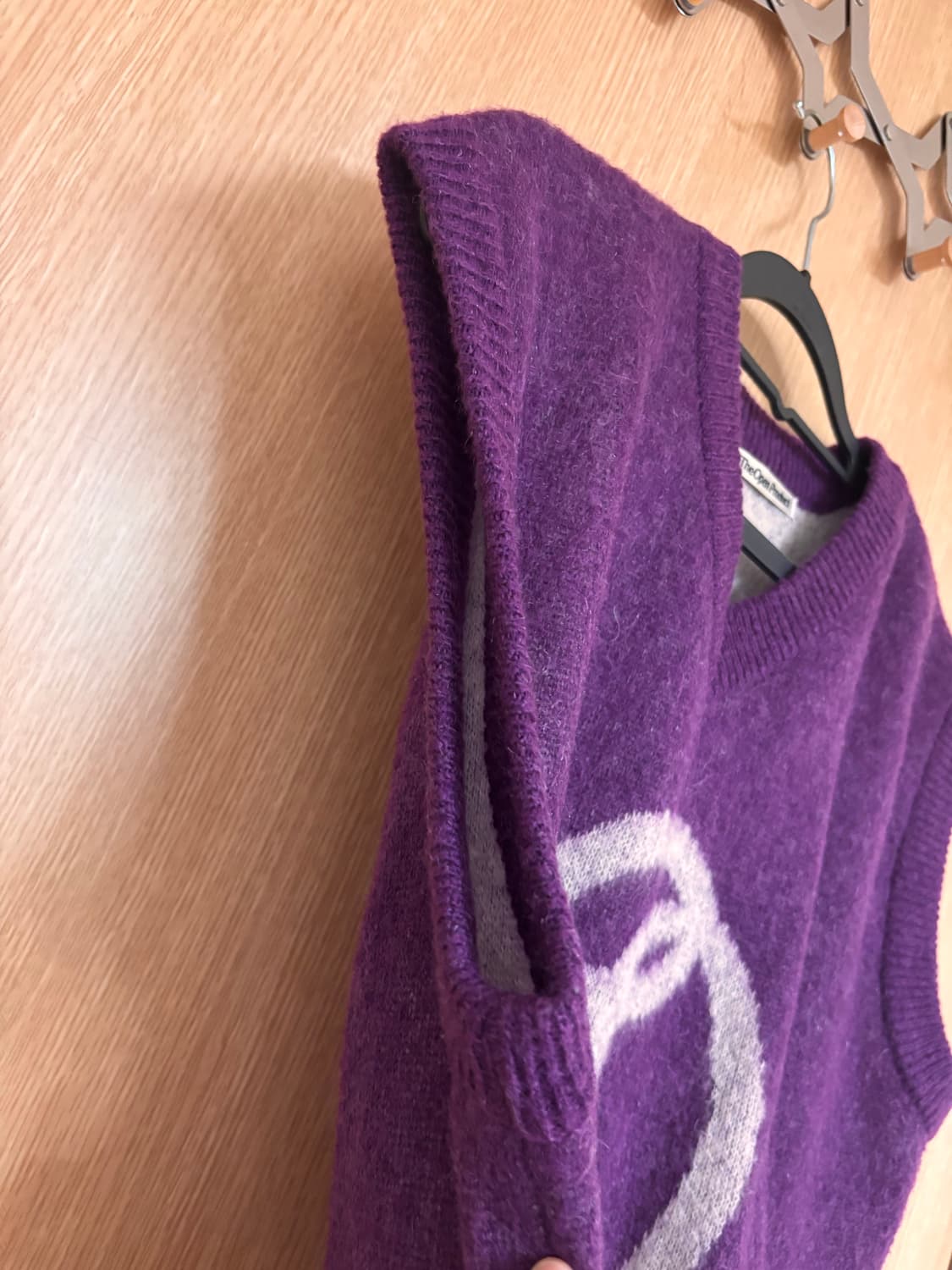 더오픈프로덕트 심볼 키드 모헤어 베스트 상품이미지4