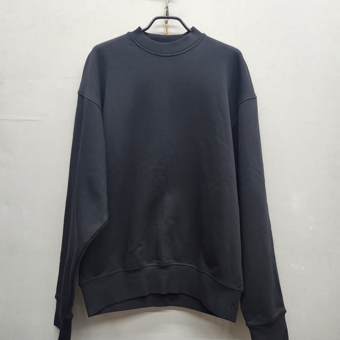 COS 코스 모크넥 맨투맨 XL 상품이미지1