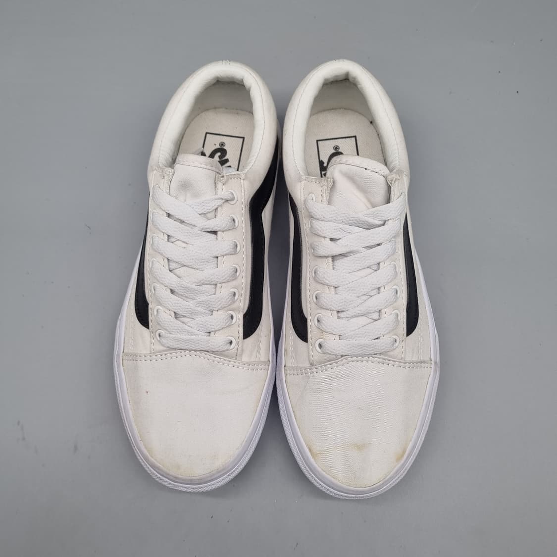 반스 올드스쿨 흰검 스니커즈 220 상품이미지2