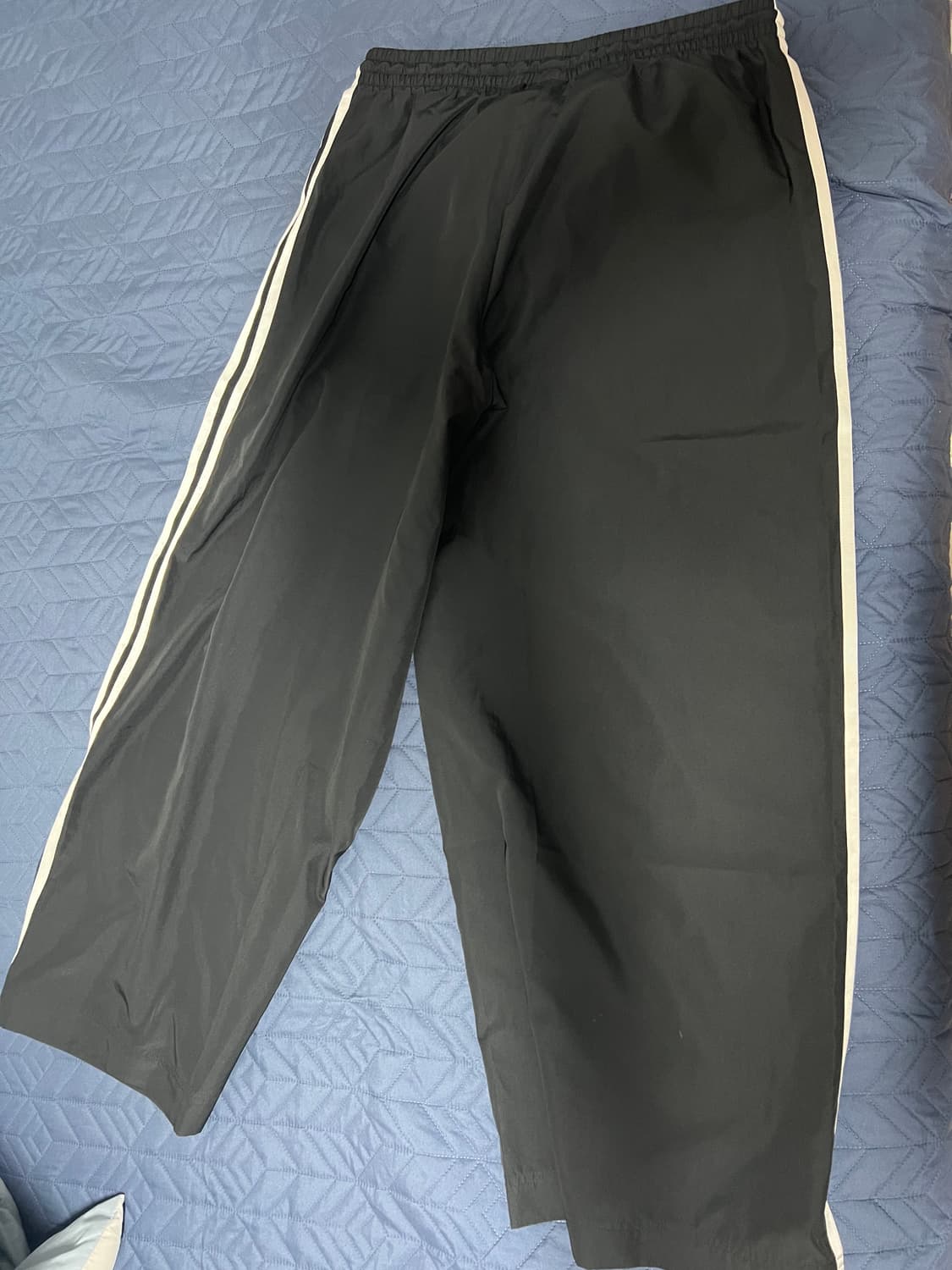 아디다스 오버사이즈 팬츠 상품이미지2