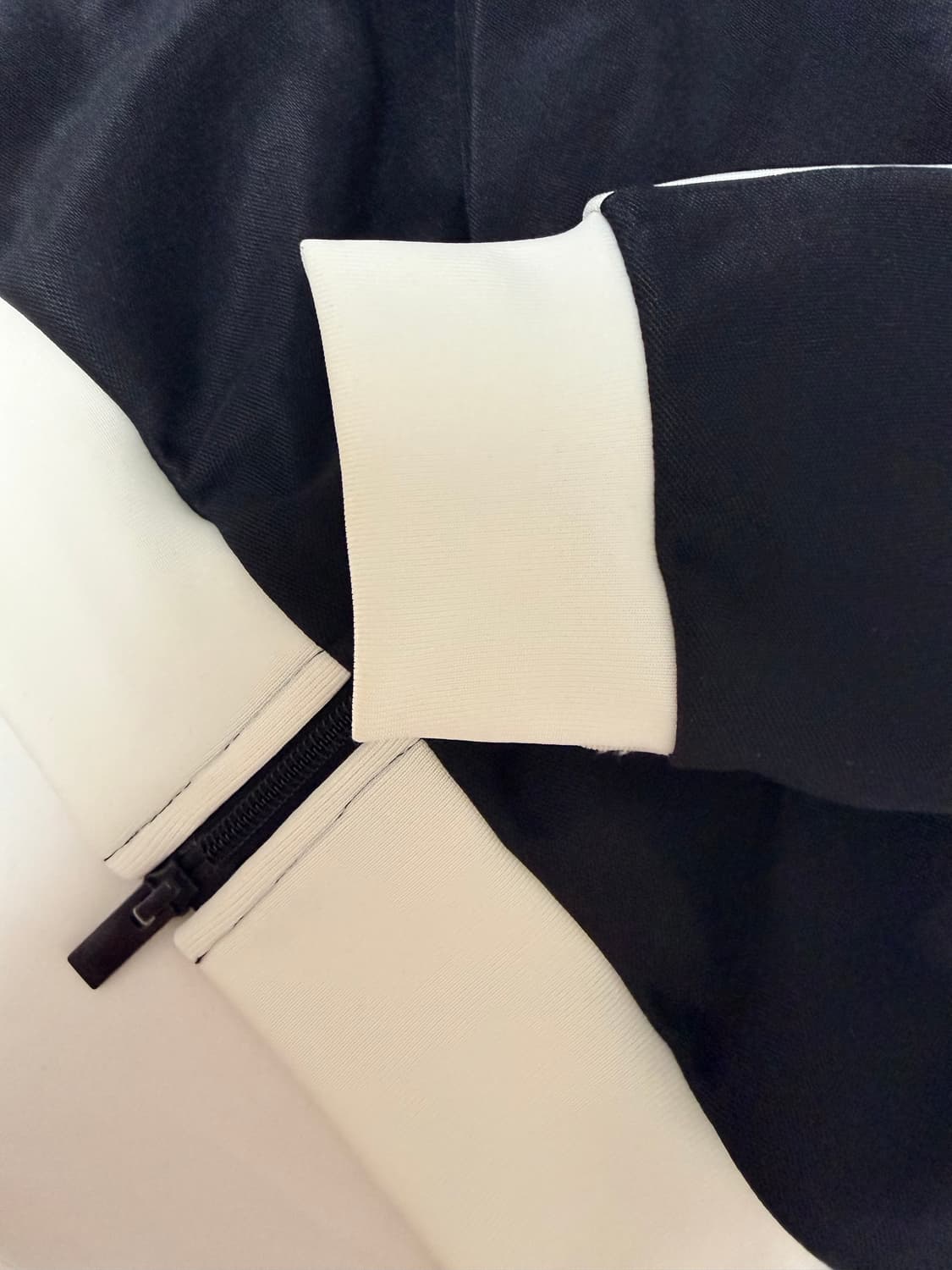 아디다스 블랙 져지 상품이미지4