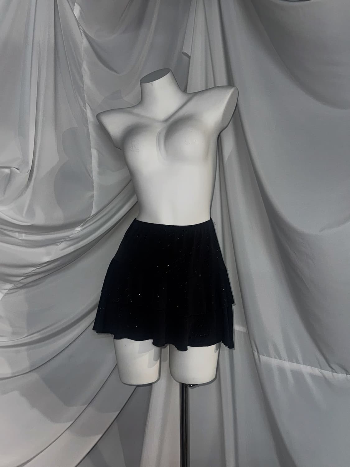 무채색 레드펑크 프레피 코디세트  상품이미지2