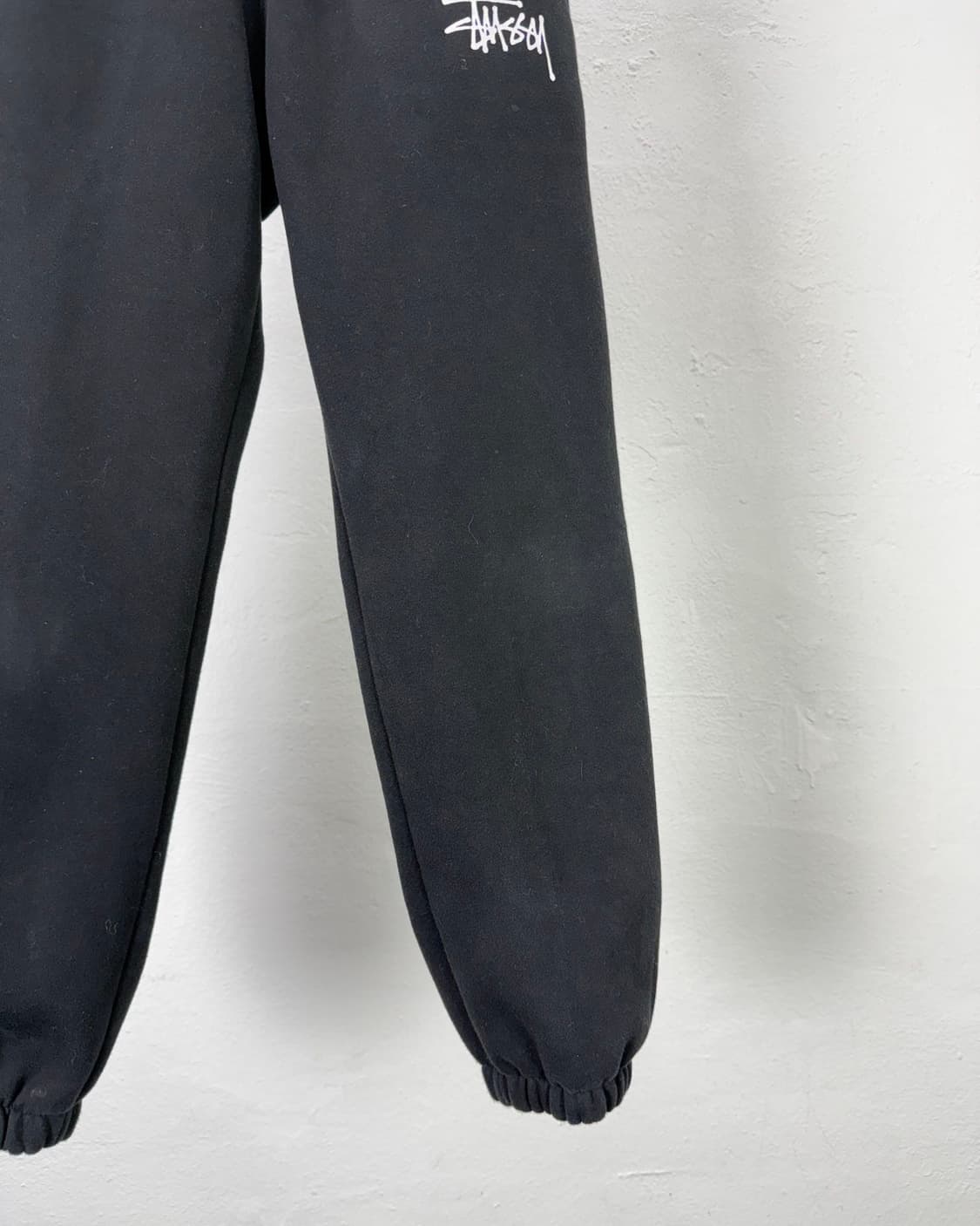 스투시 워시드 블랙 스톡 스웨트 팬츠 상품이미지5