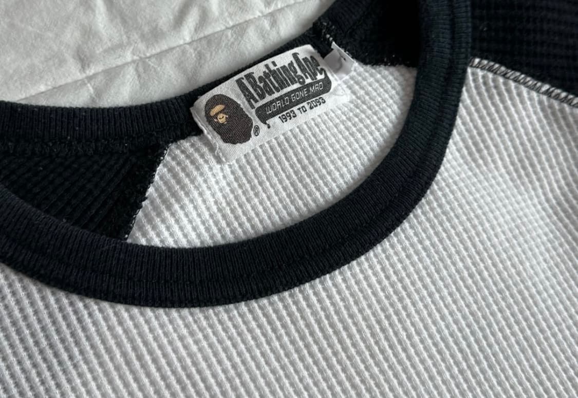 베이프 화이트 블랙 롱 슬리브 와플티 상품이미지3