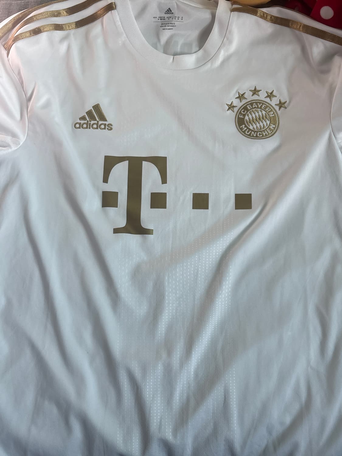 아디다스 FC 바이에른 뮌헨 화이트 골드 유니폼 상품이미지1