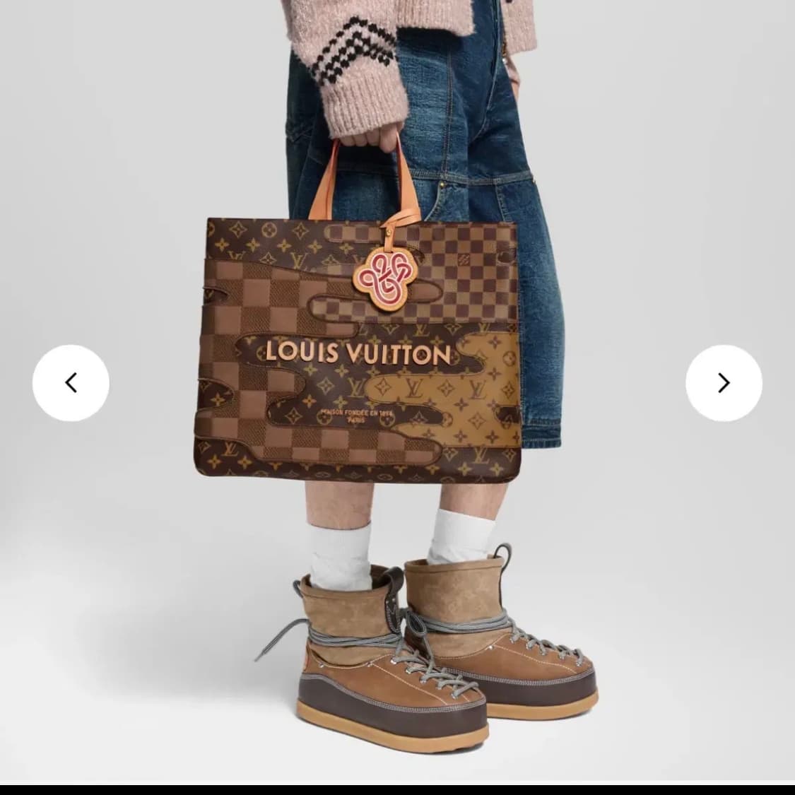 루이비통 쇼퍼 토트백 MM 브라운 / 퍼렐 니고 콜라보 상품이미지3