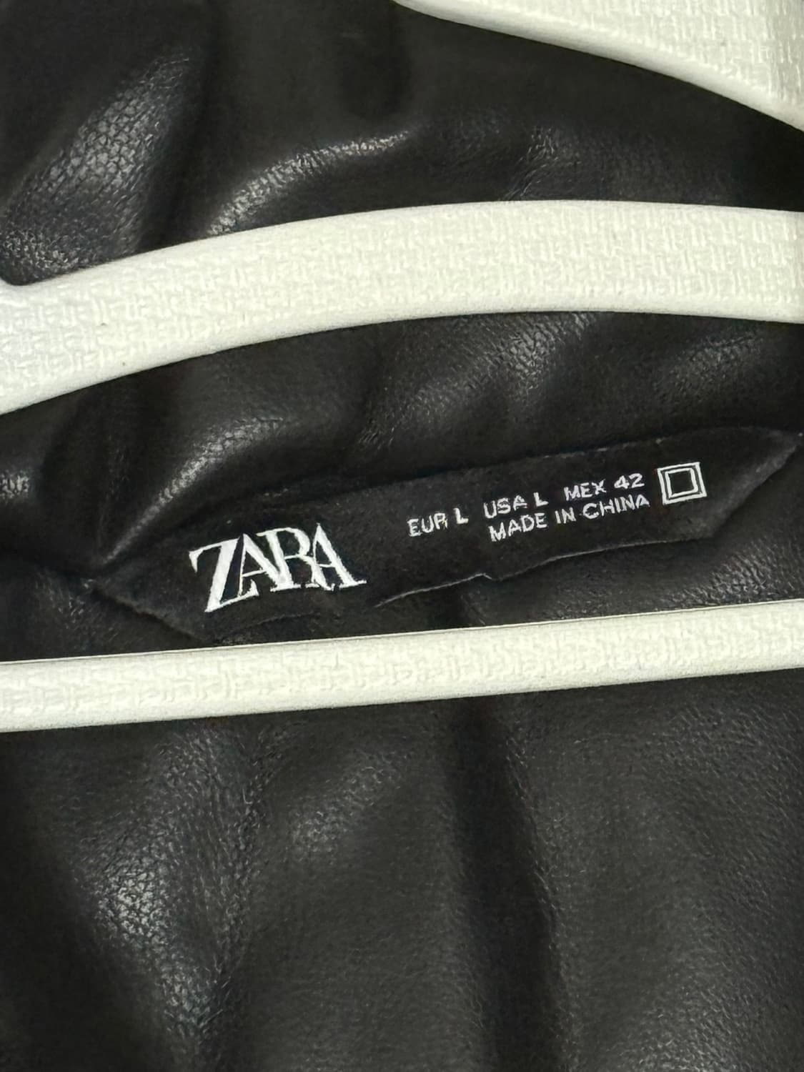 Zara AW22 leather puffed jacket 상품이미지3