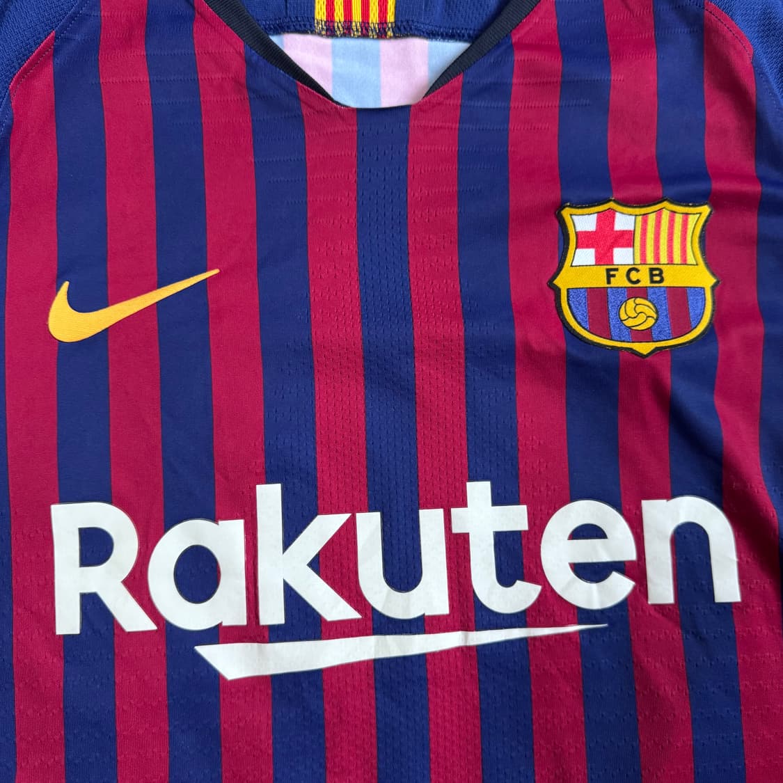 18-19 나이키 바르셀로나 어센틱 홈 유니폼 #10 메시 상품이미지4