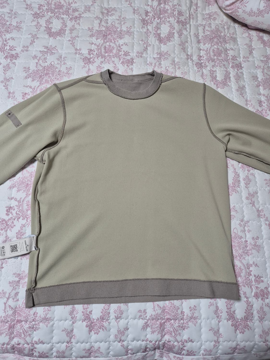 23SS스톤아일랜드 니트 105-XL 베이지컬러 상품이미지4