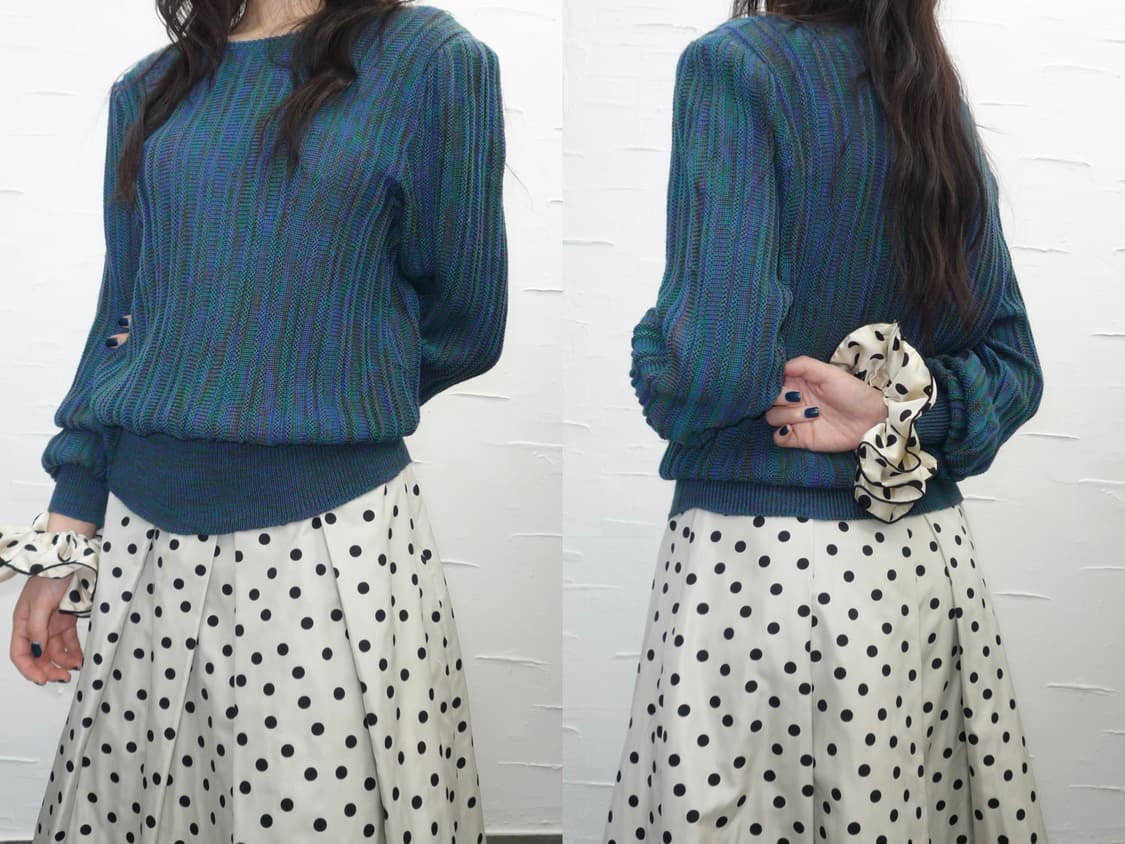 blue whisper sweater 상품이미지1