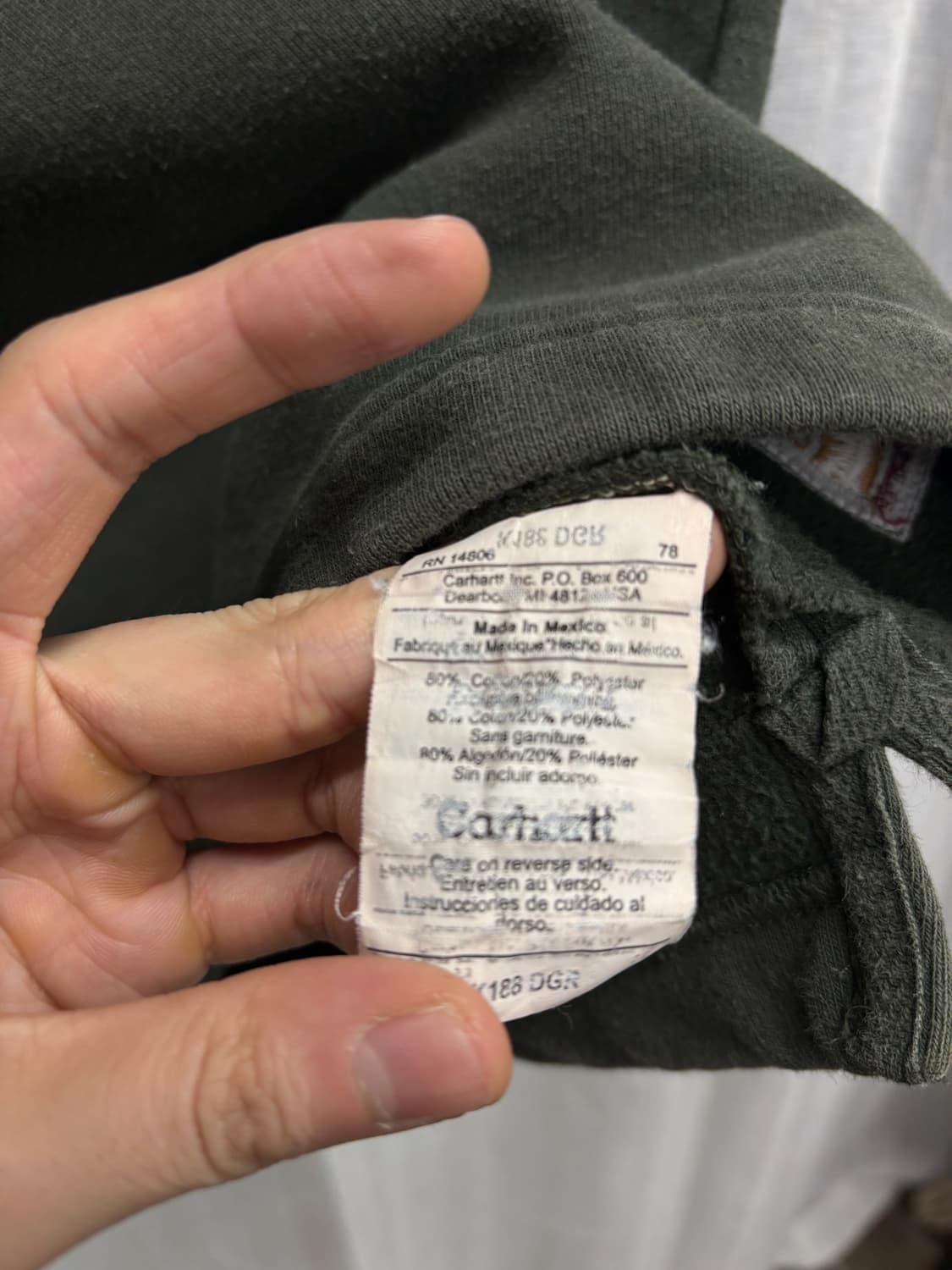 칼하트 빈티지 카키 반집업 맨투민 상품이미지7