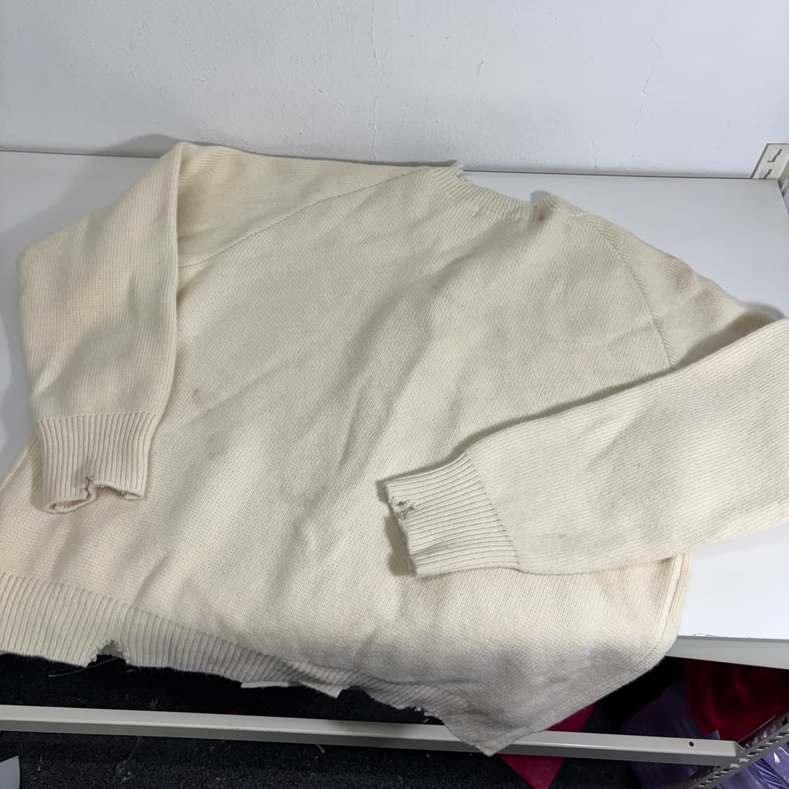 XL ATE STUDIOS 아이보리 빈티지 데미지 가디건 상품이미지3
