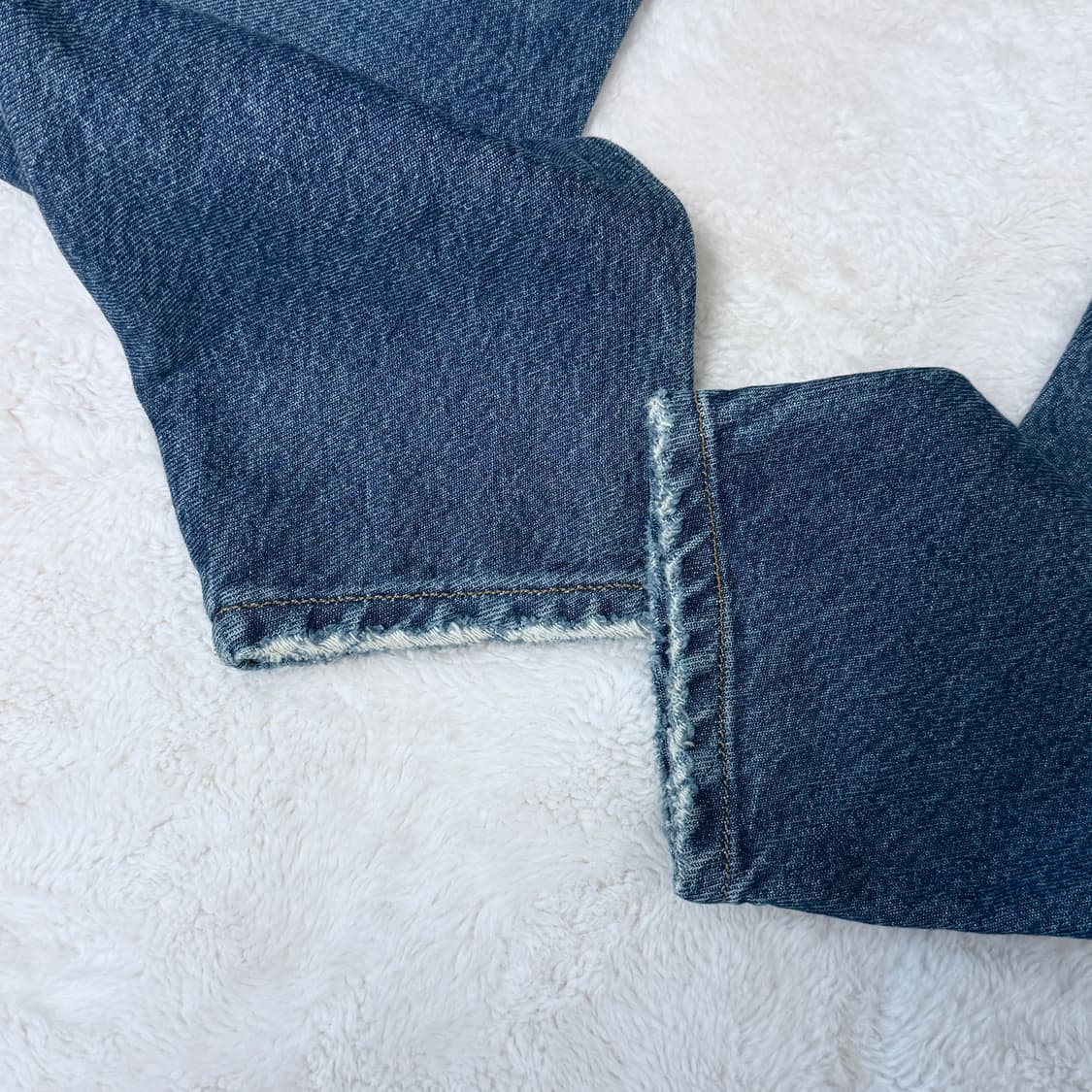 Diesel 디젤 커브드 워시드 데님 팬츠 상품이미지5