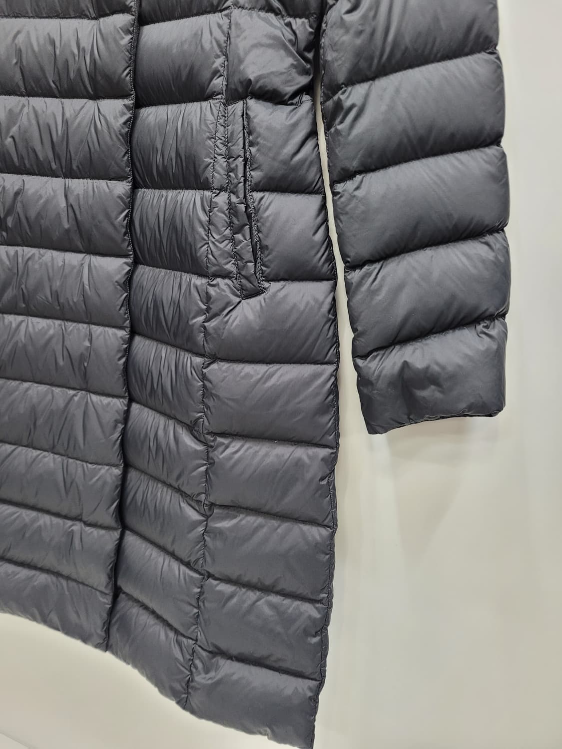 VOV 보브 구스 다운 롱 패딩 / 여 66 (85-97-165) 블랙
 상품이미지4