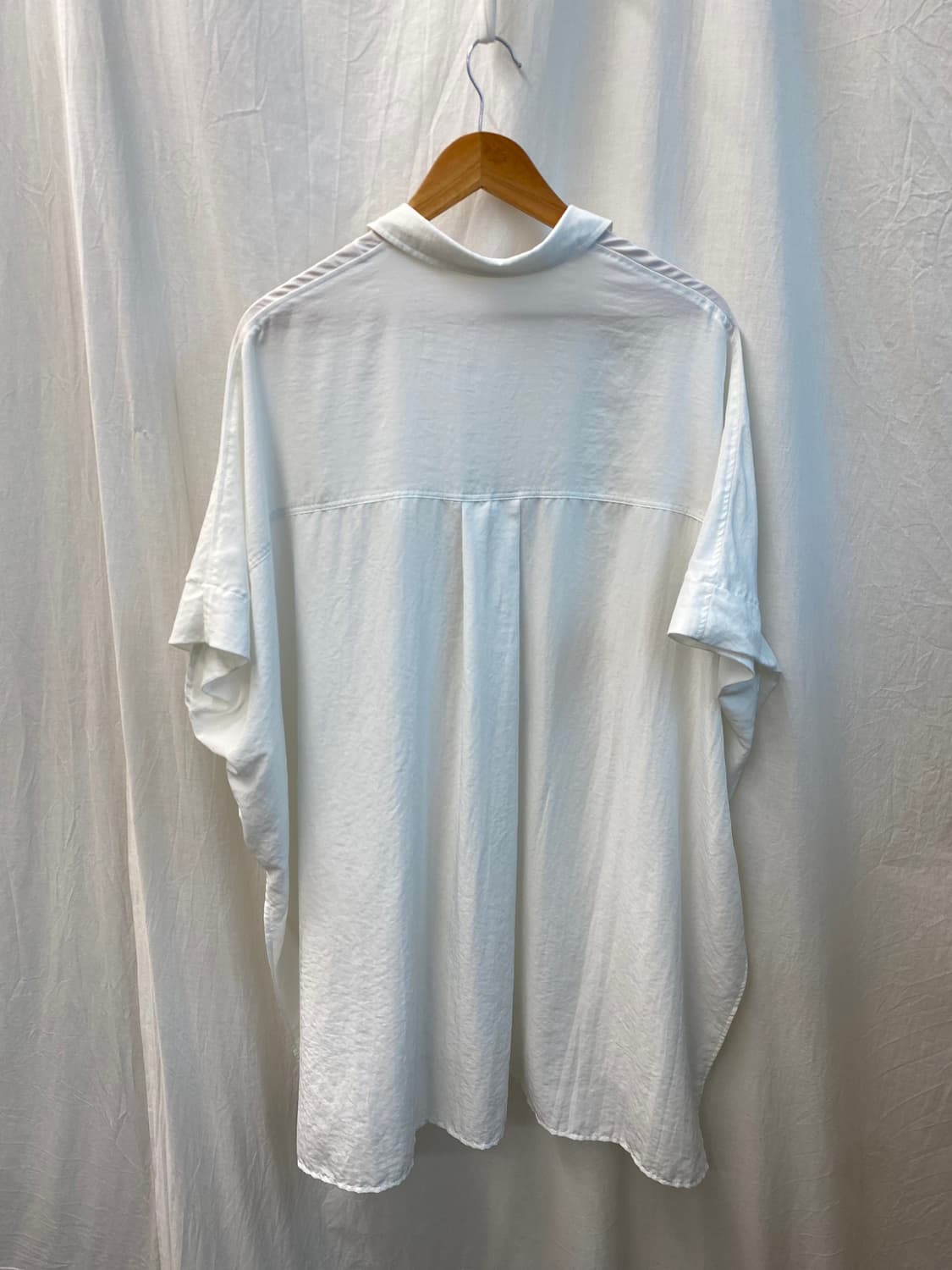 LEPSIM 화이트 오버핏 롱블라우스(F) 상품이미지3