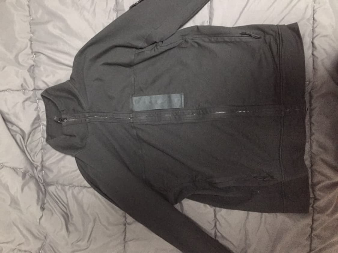 스톤아일랜드 풀집업 상품이미지3