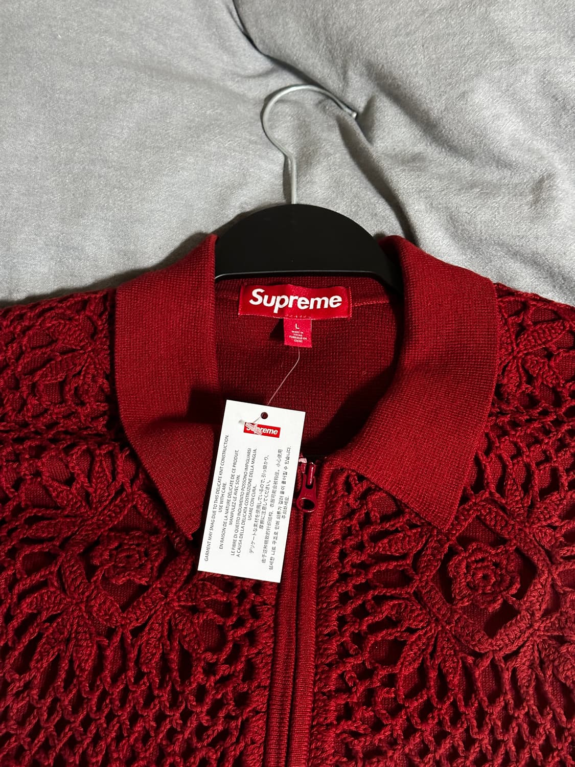 슈프림 크로셰 집업 가디건 레드 상품이미지3