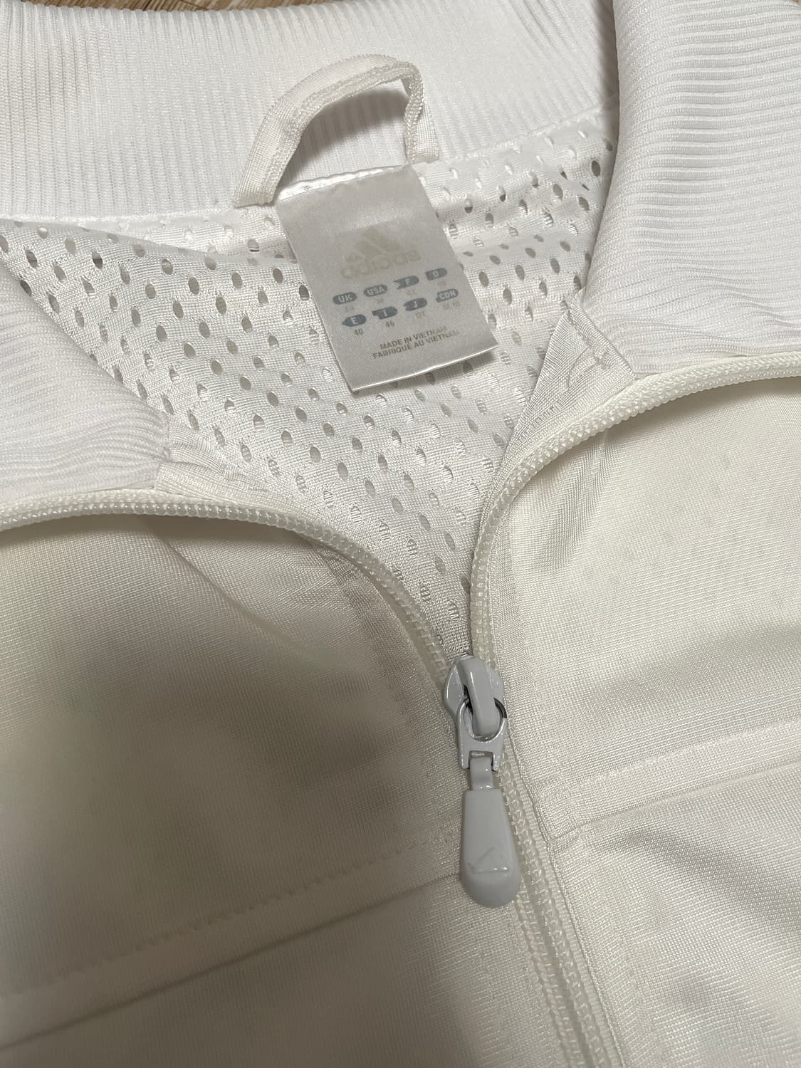 아디다스 화이트 연두 져지 상품이미지2