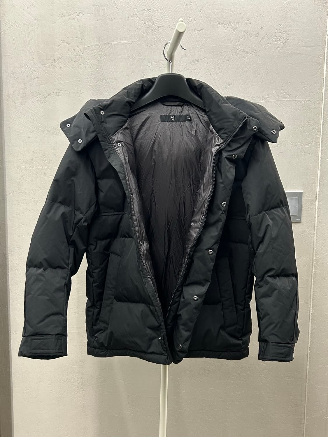 유니클로 +J 콜라보 블랙 다운 파카 상품이미지3