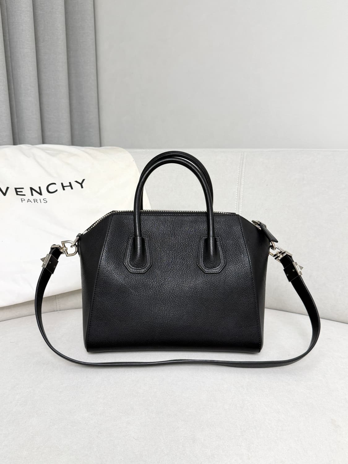 지방시 안티고나 2WAY 토트 & 숄더백 상품이미지2