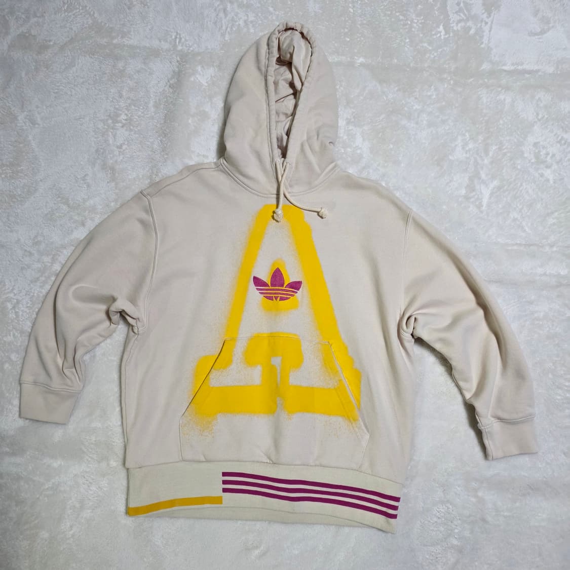 (XS)여성 아디다스 그래픽 오버사이즈 후드티  상품이미지1