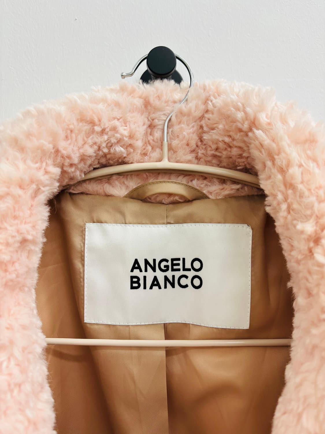 안젤로비안코 ANGELO BIANCO 크롭 퍼 자켓 상품이미지5