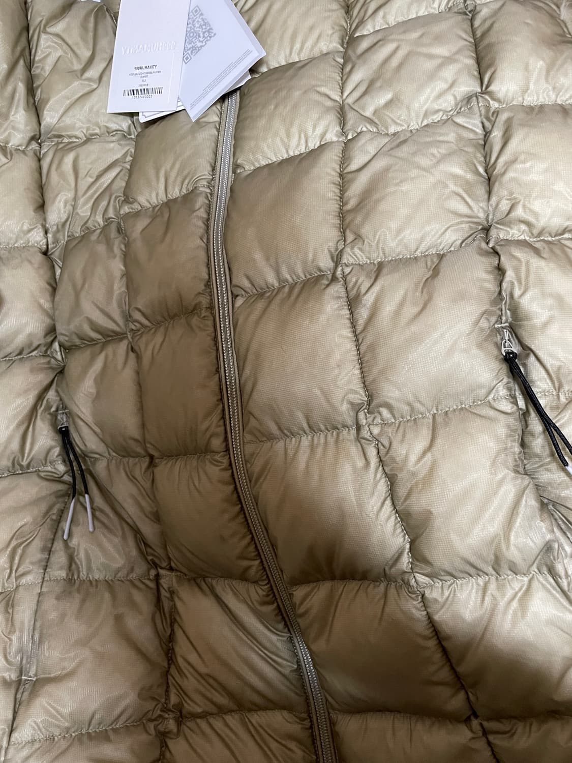 [2] 999휴머니티 모듈러 라이트 구스 푸퍼 카키 상품이미지1