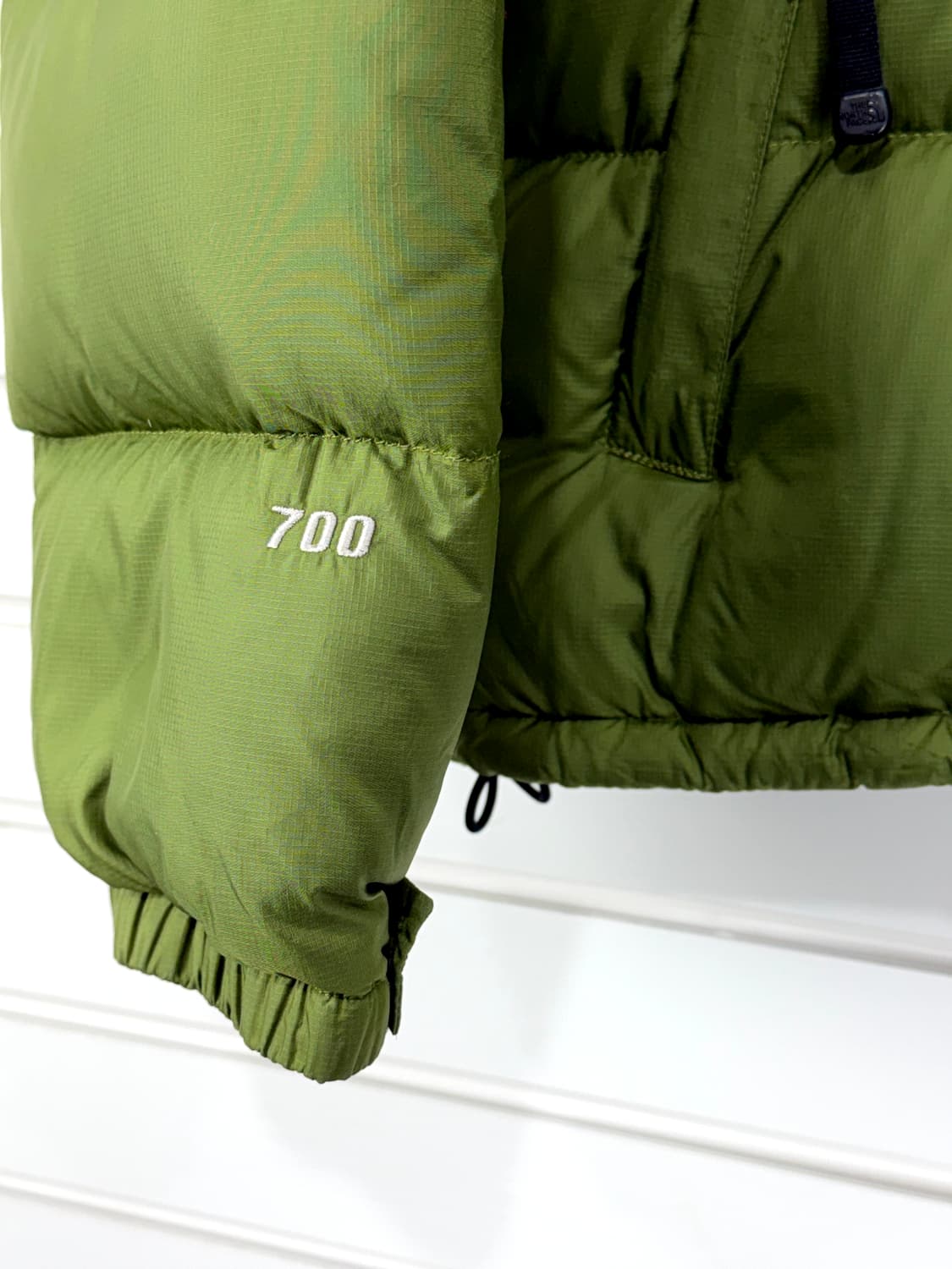 The North Face 눕시 700 일본판 back 센터 로고 상품이미지4