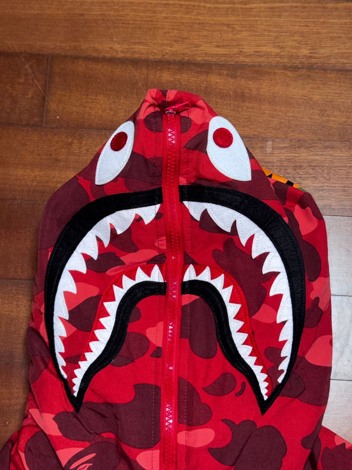 베이프 샤크 적계 패딩 상품이미지4