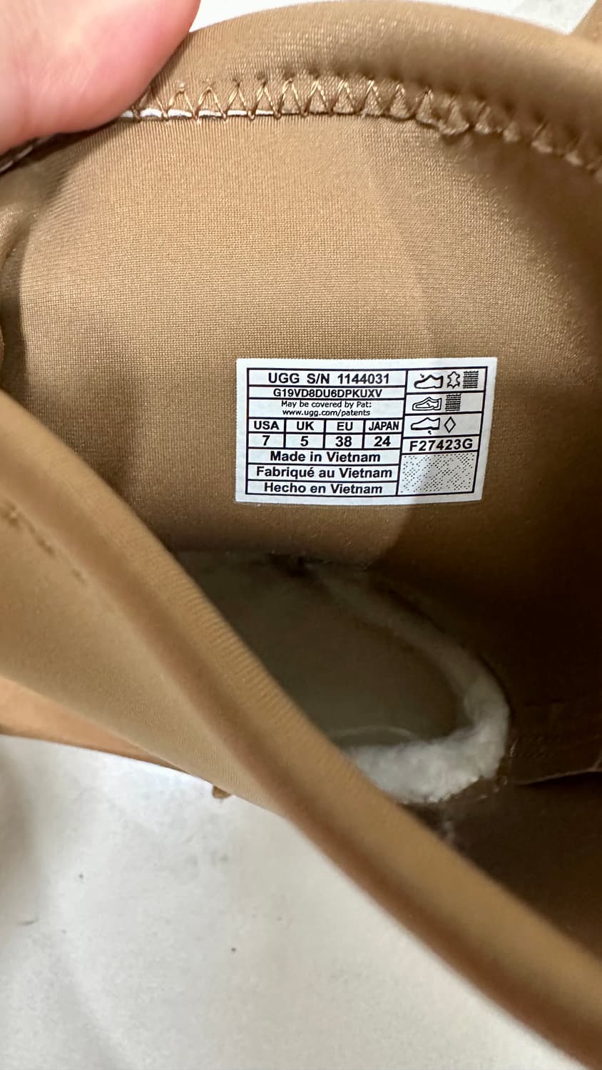 어그 클래식 디퍼 플랫폼 부츠 240 상품이미지4