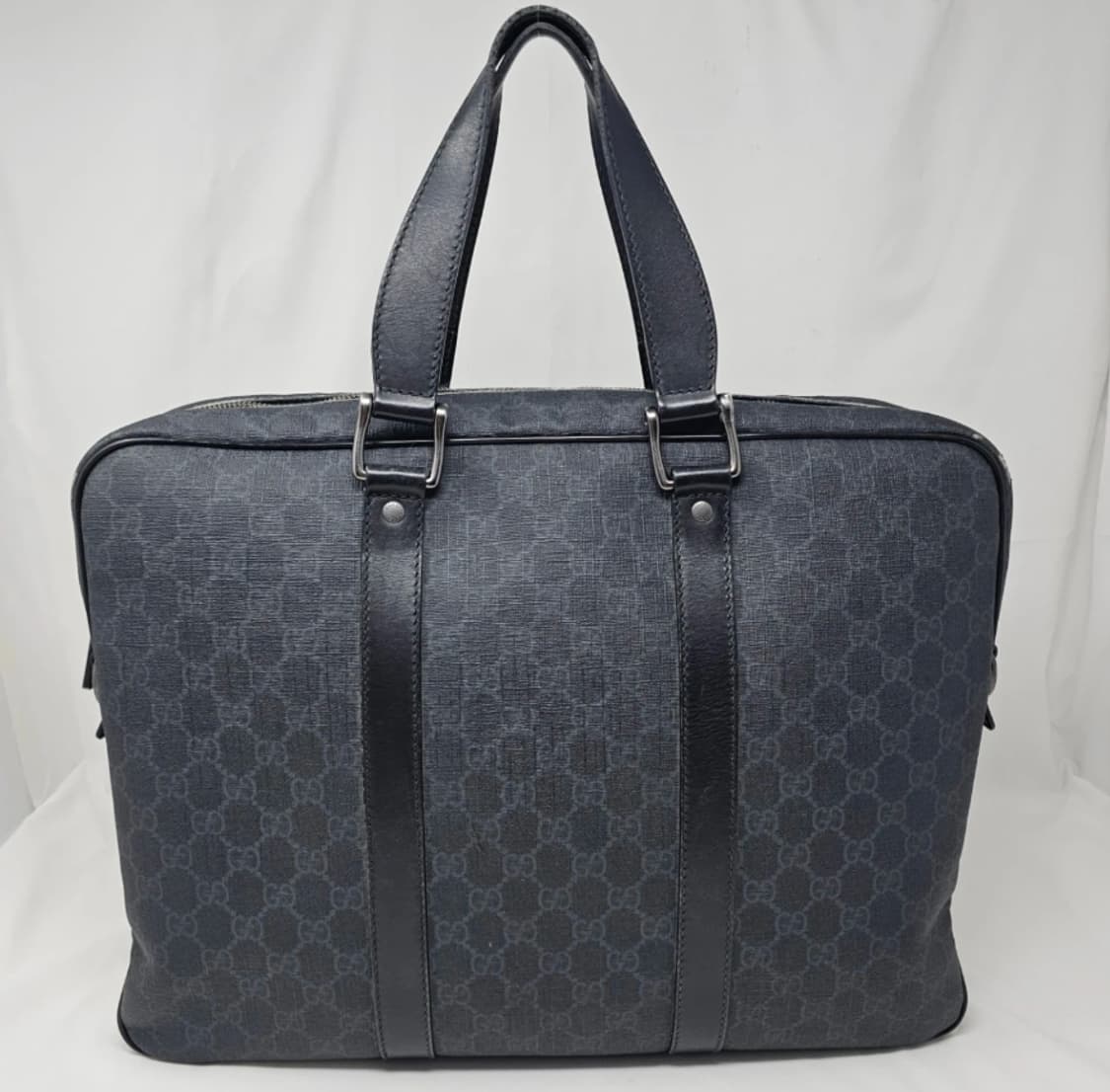 정품 구찌 GG 수프림 블랙 서류 가방 상품이미지2