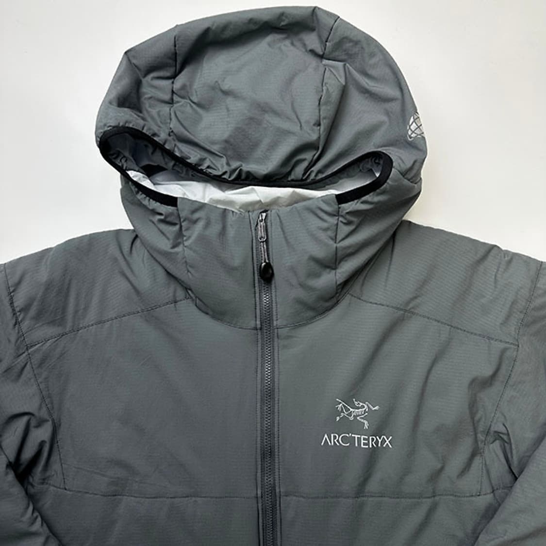 ARC'TERYX x BEAMS 아크테릭스 x 빔즈 아톰 자켓 상품이미지2