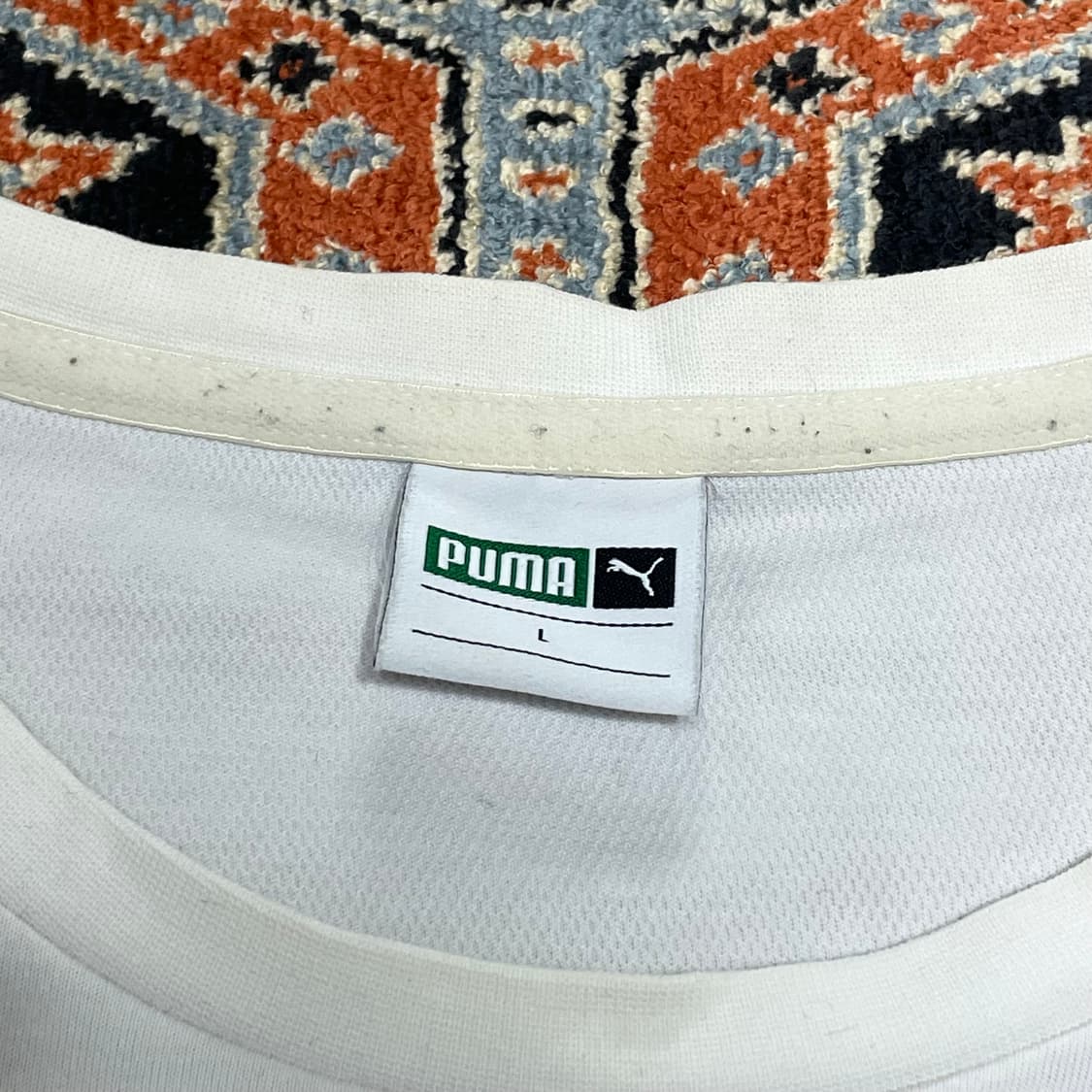 푸마 백프린팅 화이트 포켓 긴팔 티셔츠 남성L 상품이미지5