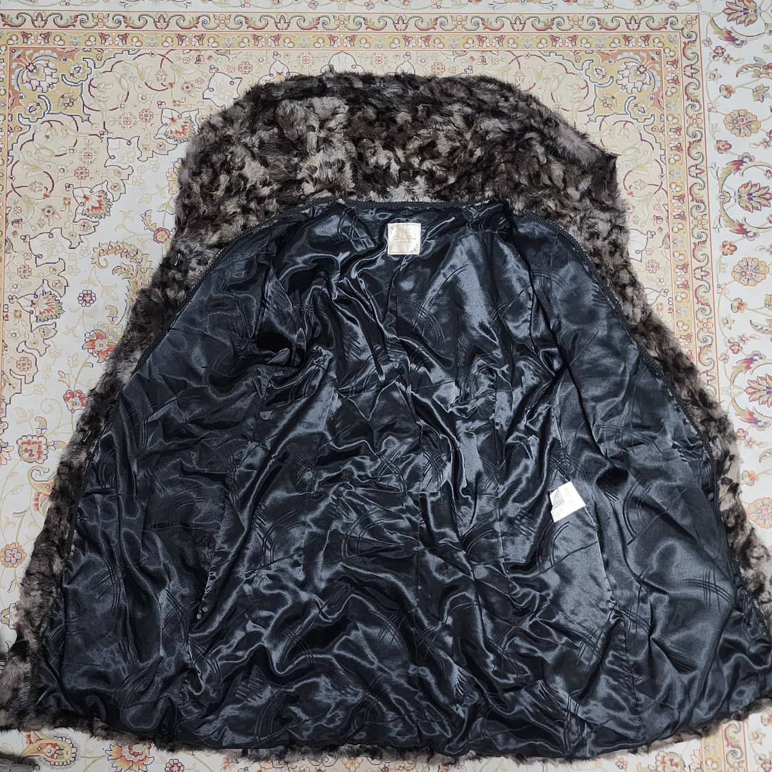 씨티지 여성 7부 밍크 코트
85 상품이미지3