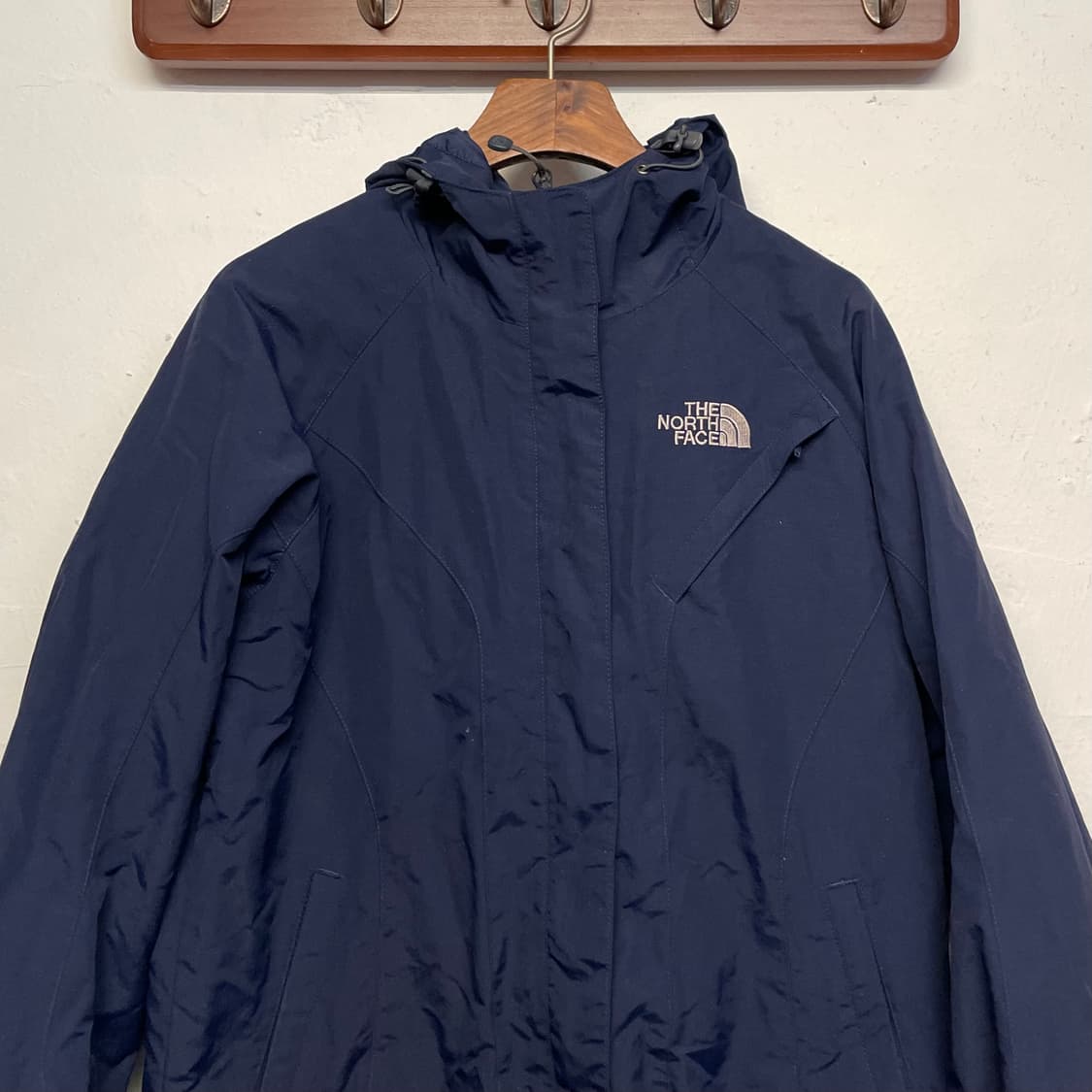 노스페이스 (우먼) 사선지퍼 바람막이 자켓 상품이미지3