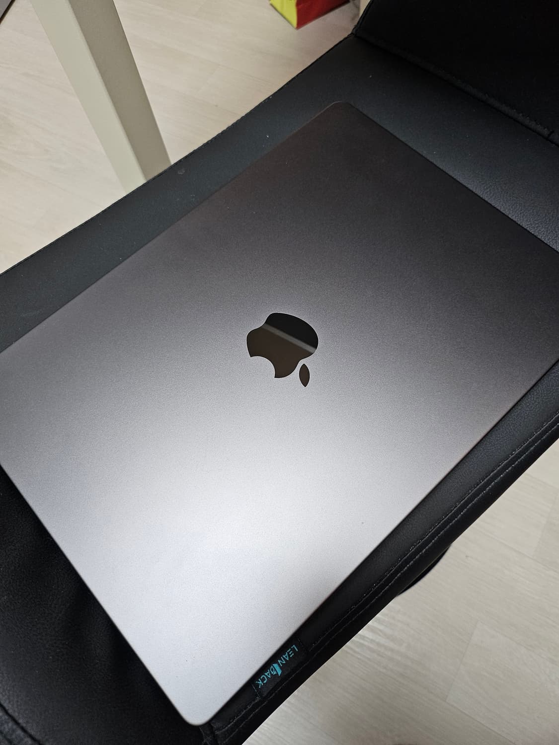(애케플o) 맥북 M3프로 14인치 18g 1TB 판매 상품이미지6