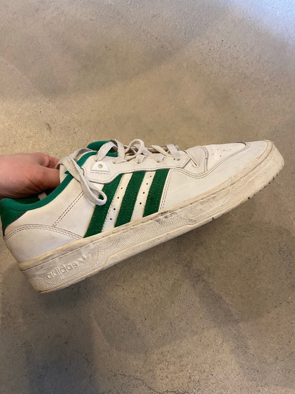 아디다스 라이벌리 로우 클라우드 화이트 그린 상품이미지1