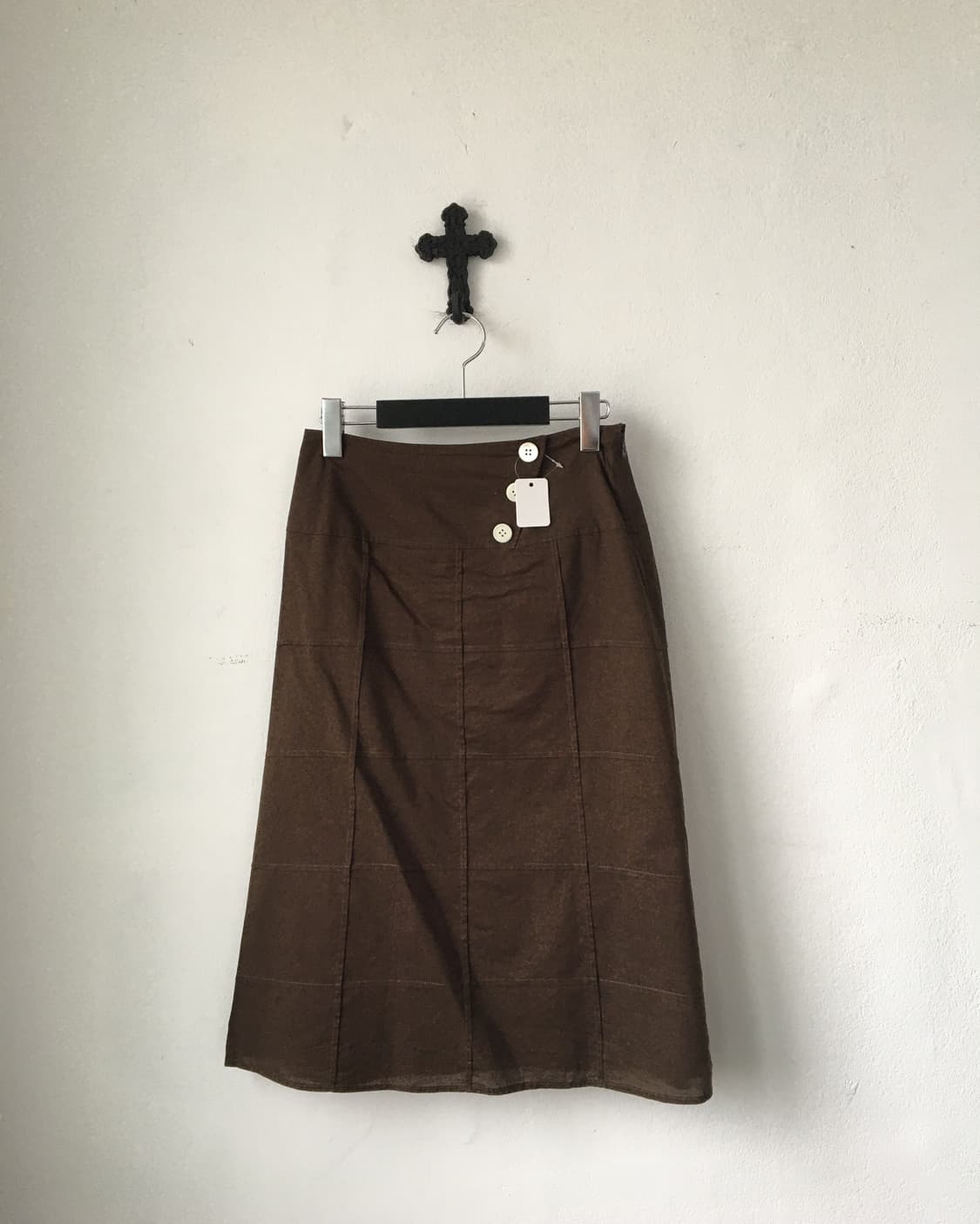 Line detail midi skirt 상품이미지1
