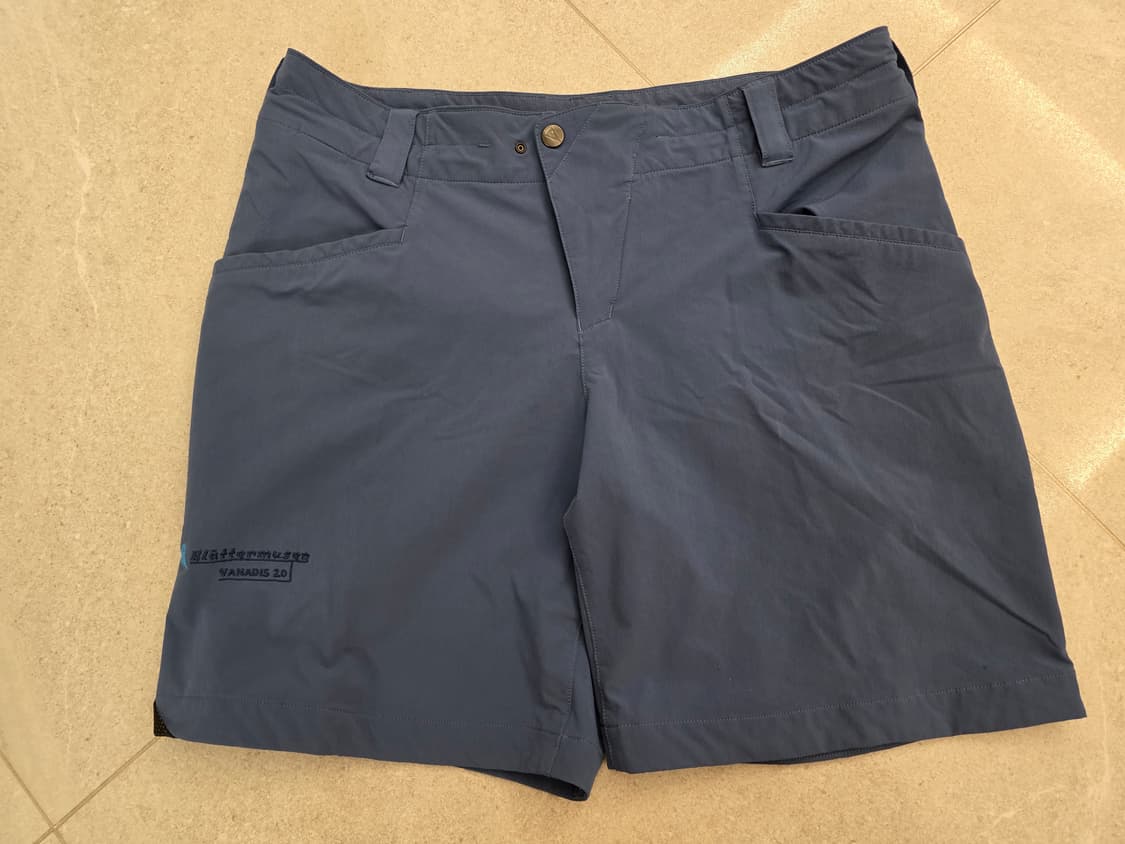 클라터뮤젠 바나디스2.0 팝니다  상품이미지1