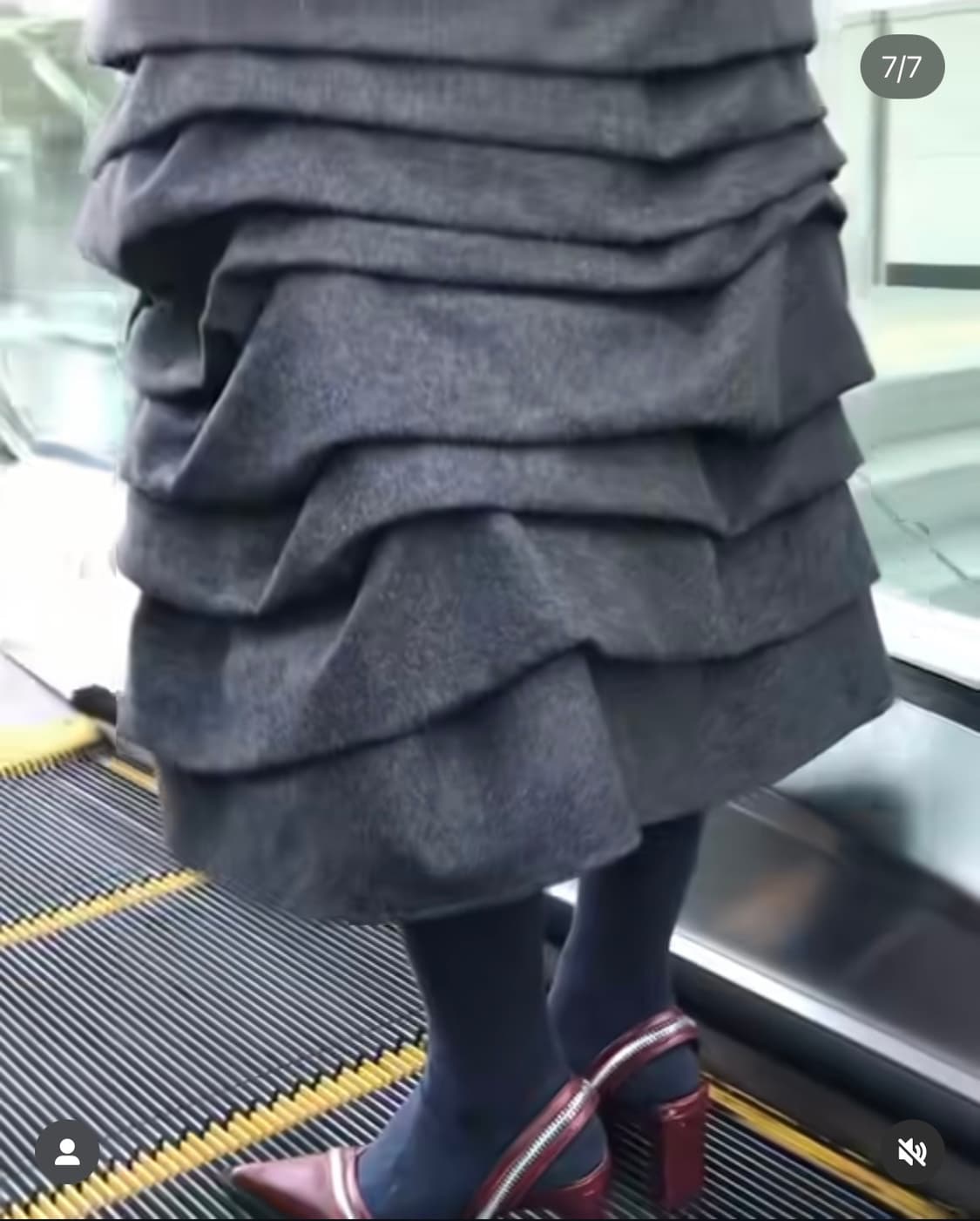 Eonts piled skirt 애옹쓰 미디 스커트 상품이미지3