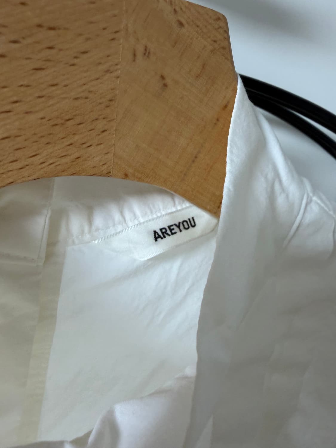 Areyou 화이트 블라우스 상품이미지3