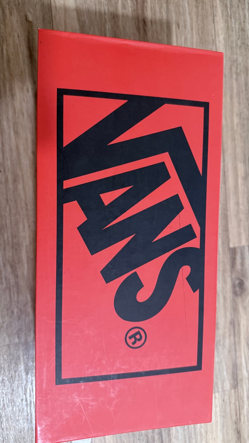 반스 X WTAPS 콜라보 스니커즈 상품이미지1