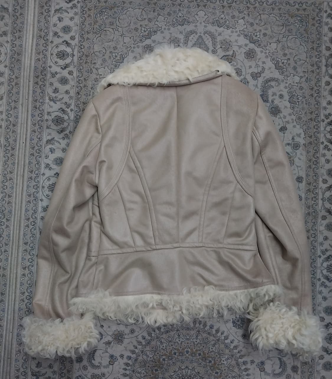 soup 퍼 무스탕 아이보리 자켓 66 (55까지) 상품이미지4