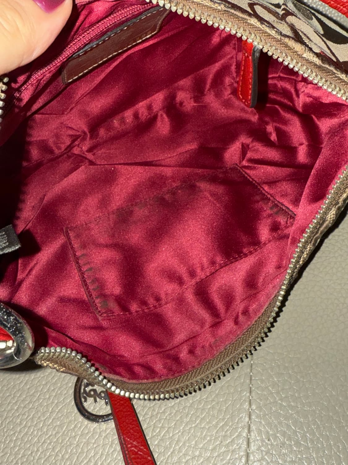 Coach heart pattern 2-way shoulder bag 상품이미지9