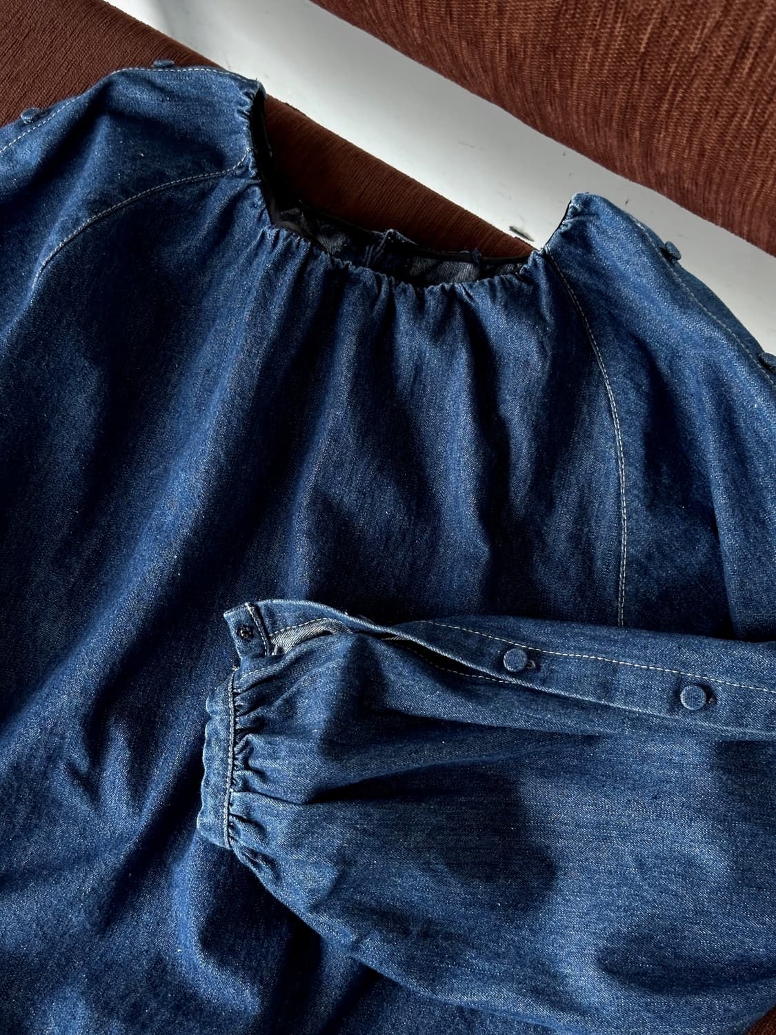 Design button sleeve cropped denim P/O 상품이미지2