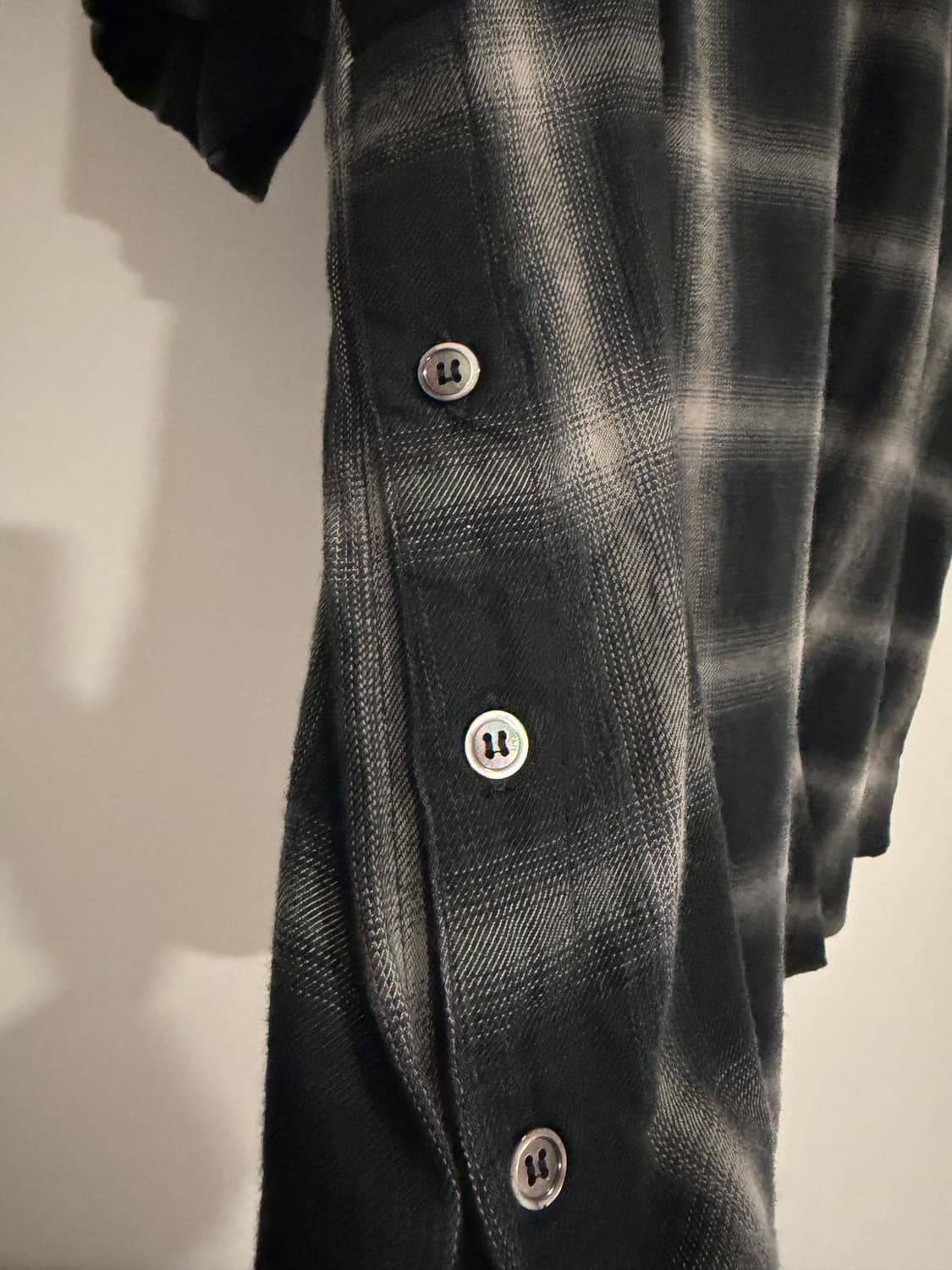 UNDERCOVER 레이어드 온브레 체크 셔츠 반팔 상품이미지3