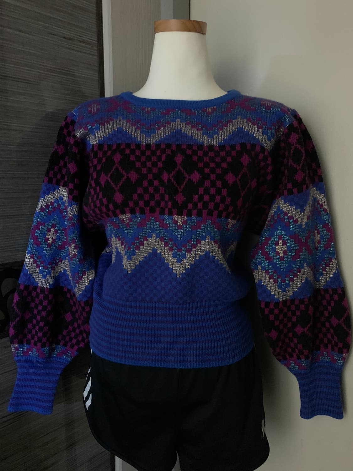 입생로랑 니트 상품이미지1