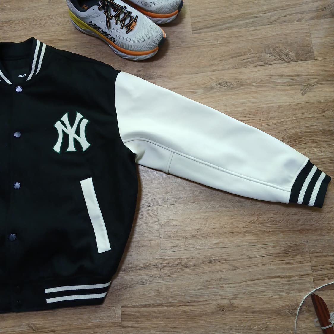 MLB 베이직 바시티 모직 울 가죽 누빔 야구잠바 패딩 자켓 상품이미지6