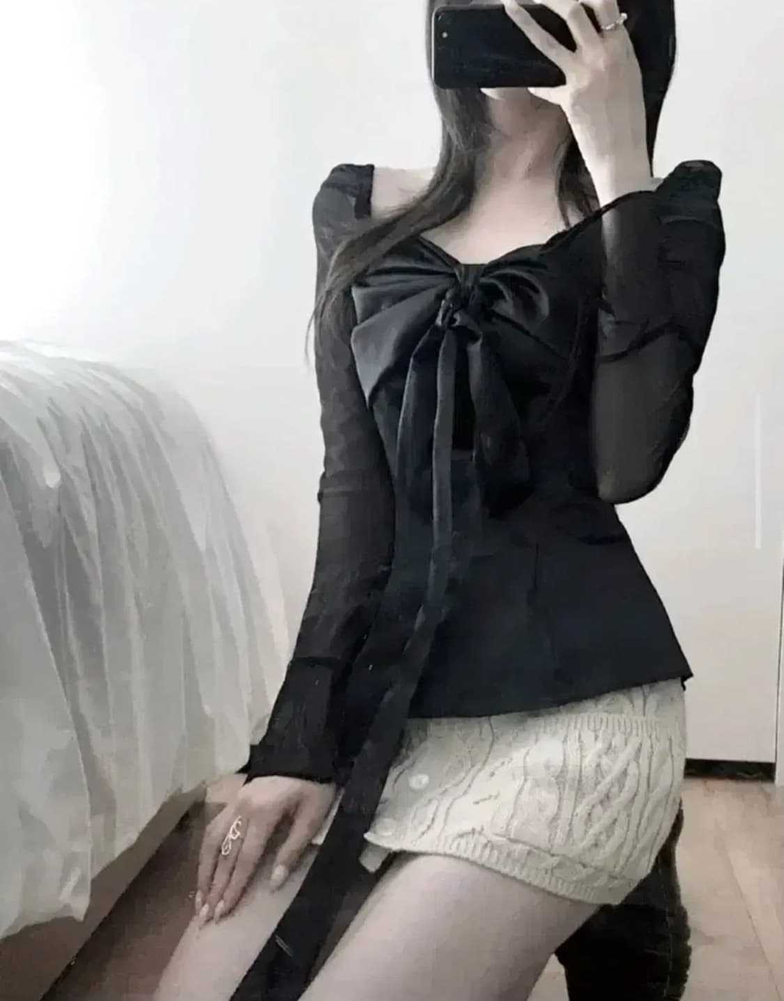 힐다 고희 실키스완 블라우스 블랙 상품이미지1