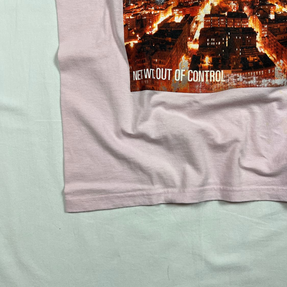 2005년도 슈프림 raisin hell 그래픽 반팔티 상품이미지5